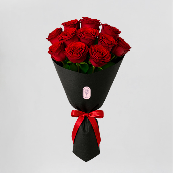 Velvet Passion – Red Rose Love Bouquet