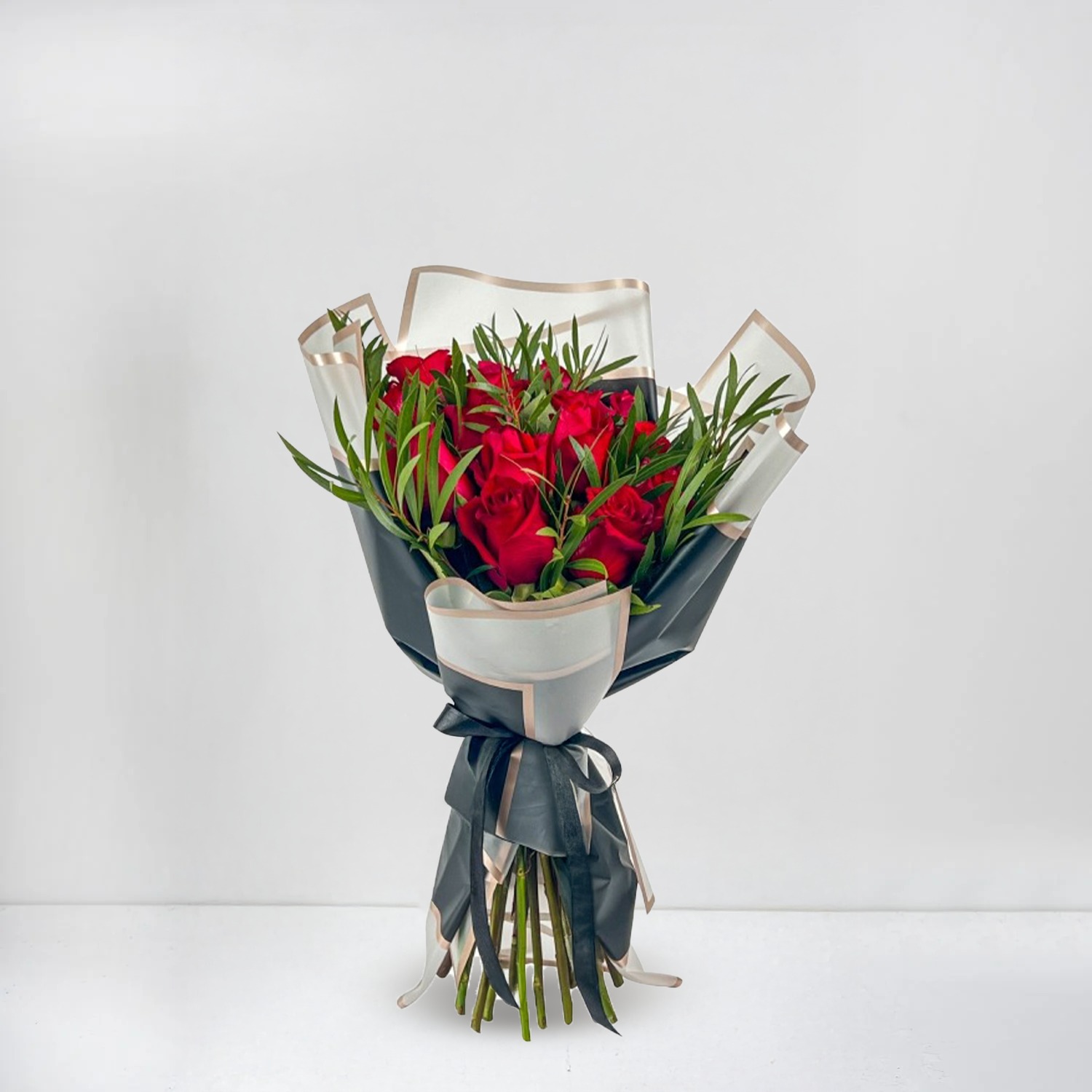 Elegant  Red Roses Bouquet